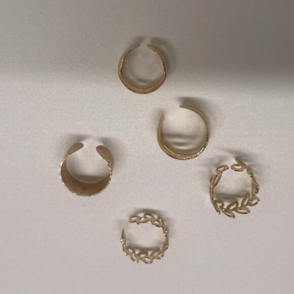 ⭐️❤️ FREE Leaf Boho Modern Minimal Peasant Chic Artsy Ear Cuffs Earrings - Picture 7 of 7